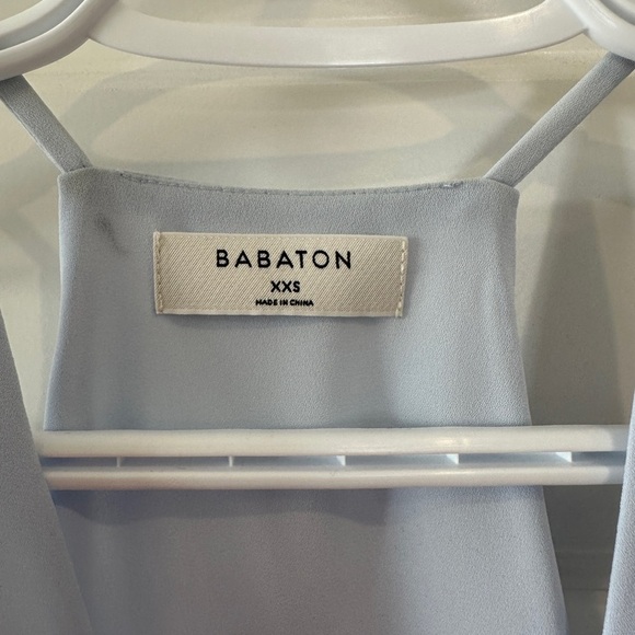 Aritzia Babaton Pale Blue Morris Blouse Tank Top V- Neck Size XXS Women’s - Picture 8 of 9